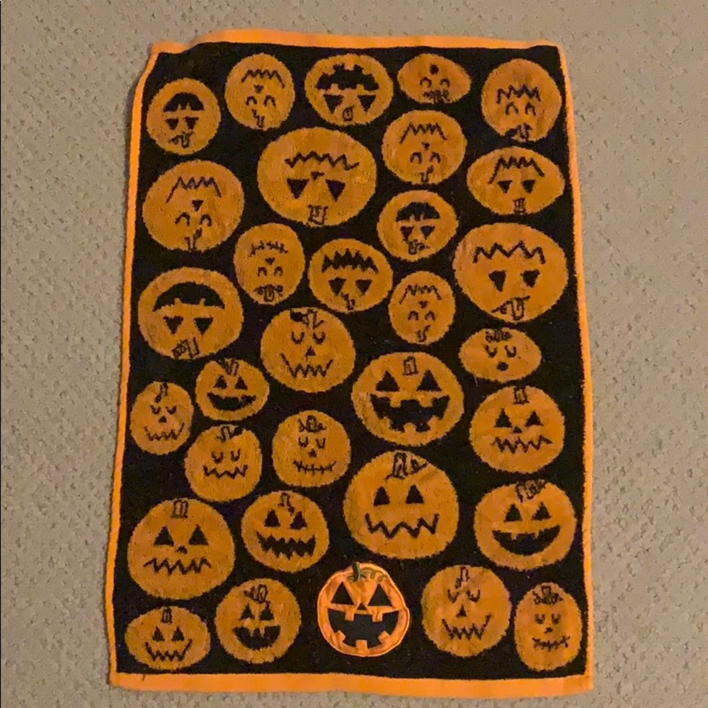PUMKPIN TEA TOWEL HALLOWEEN